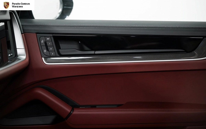 Porsche Cayenne cena 713987 przebieg: 1, rok produkcji 2023 z Warszawa małe 121